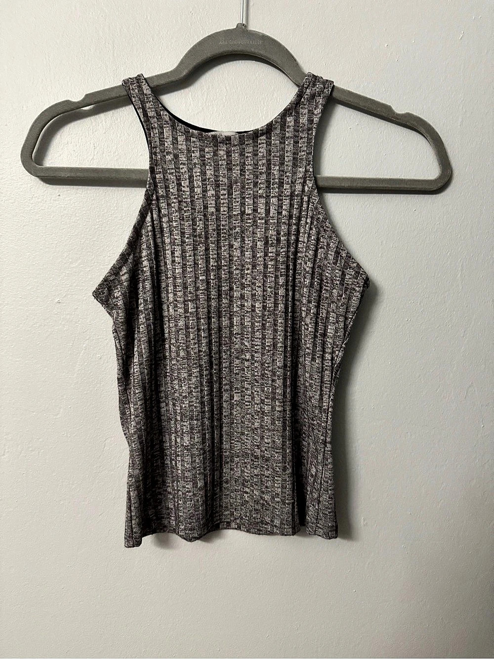 Charlotte Russe Ribbed Striped Tank Top Gray XS Like New